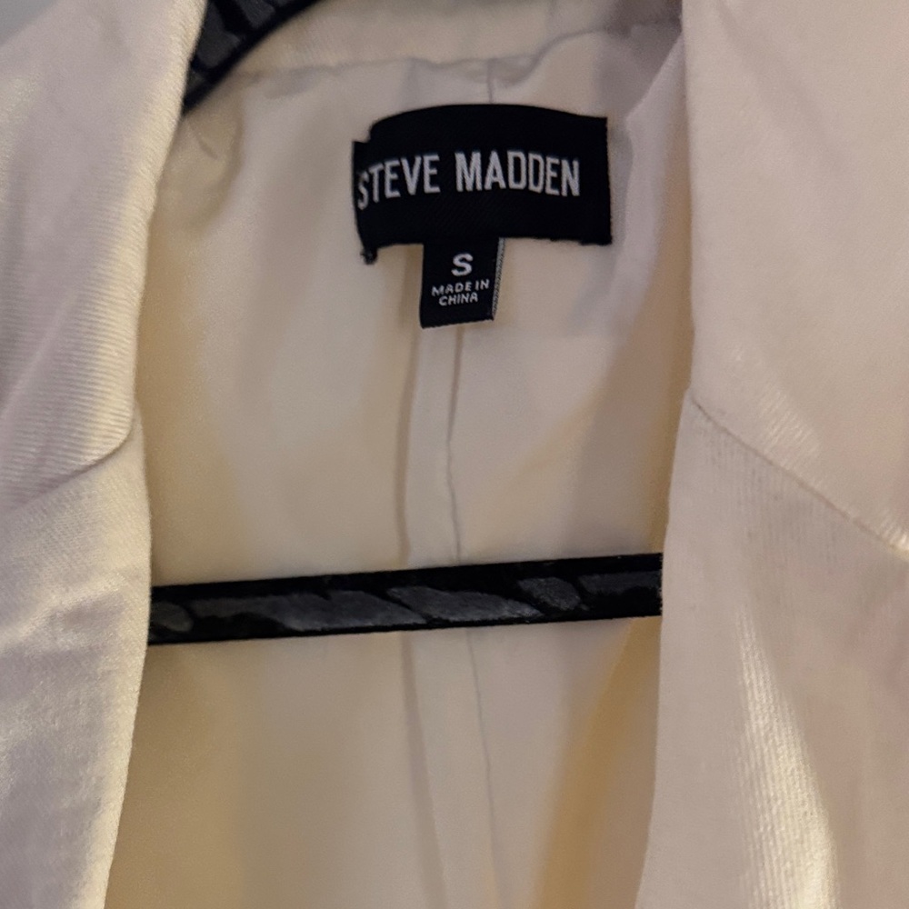 Steve Madden Cream Double-Breasted Vest romper dress - Picture 2 of 4